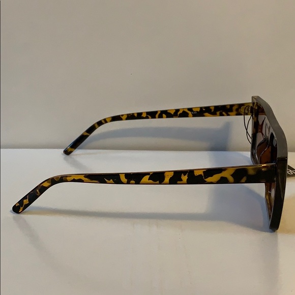 🆕 🆑  SUNGLASSES - Picture 2 of 7